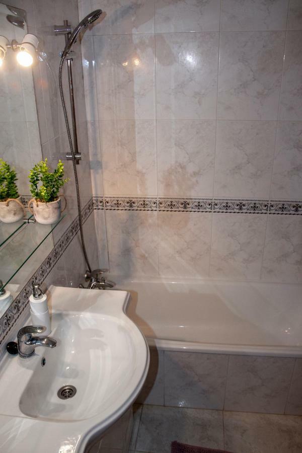 Casa Pola Apartment Lagos Ngoại thất bức ảnh